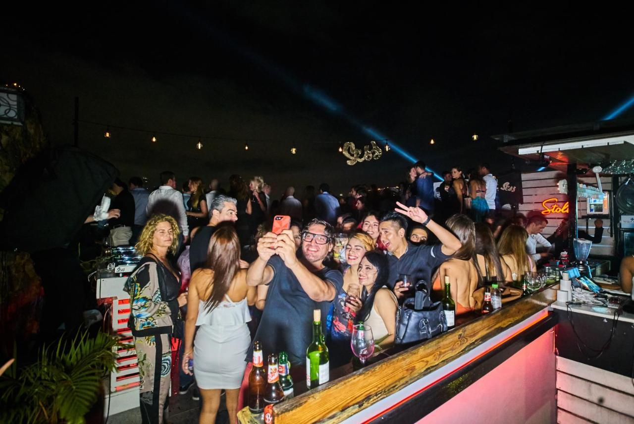 Gatto Blanco Party Hotel Panama City Exterior photo