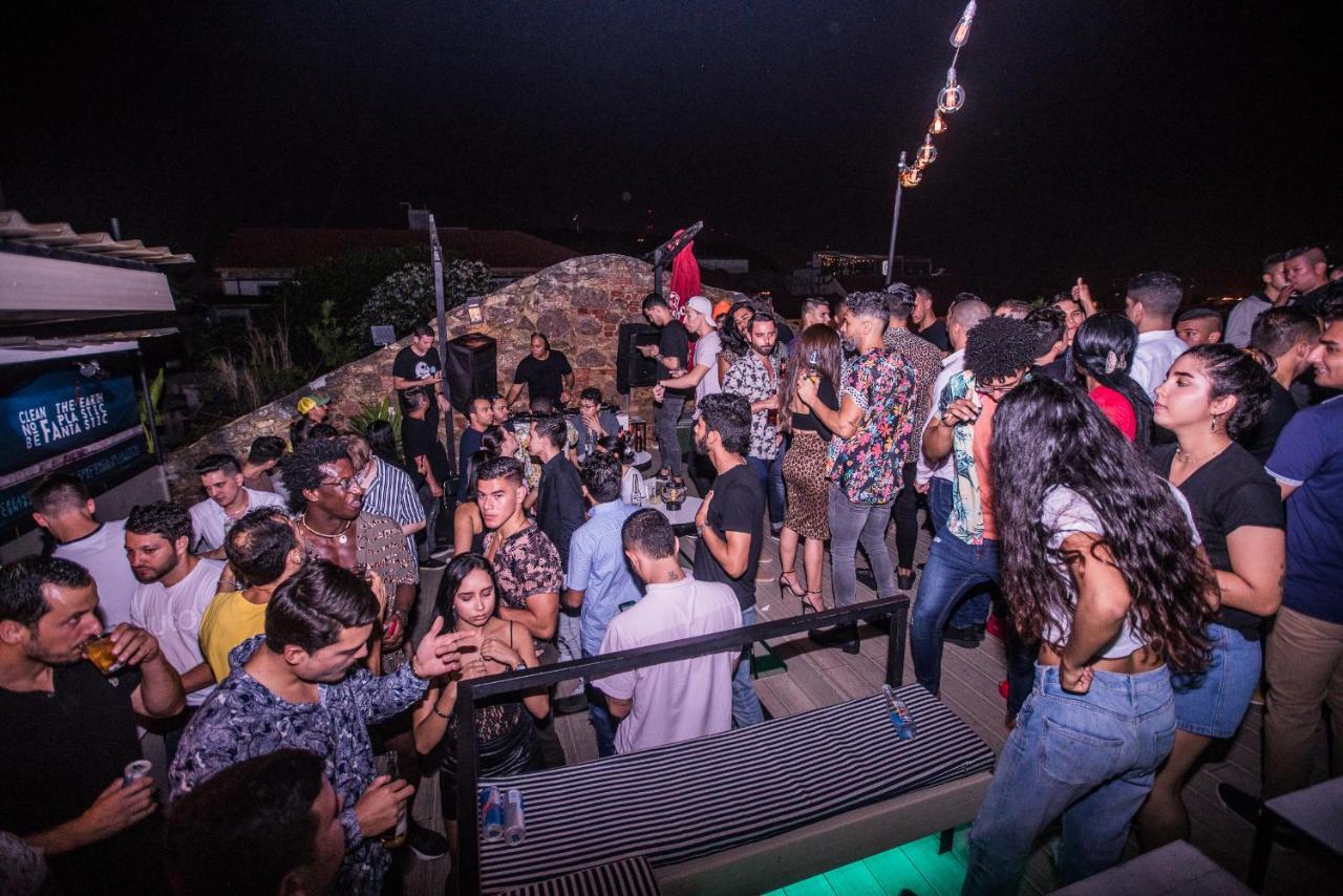 Gatto Blanco Party Hotel Panama City Exterior photo